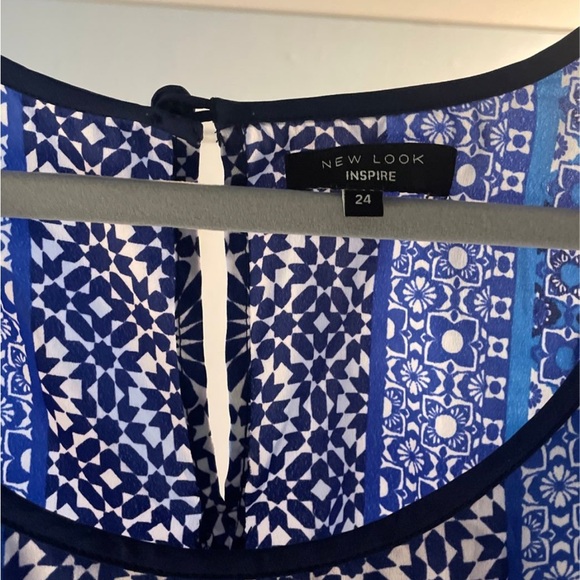 Dress New Look Inspire - Picture 2 of 3